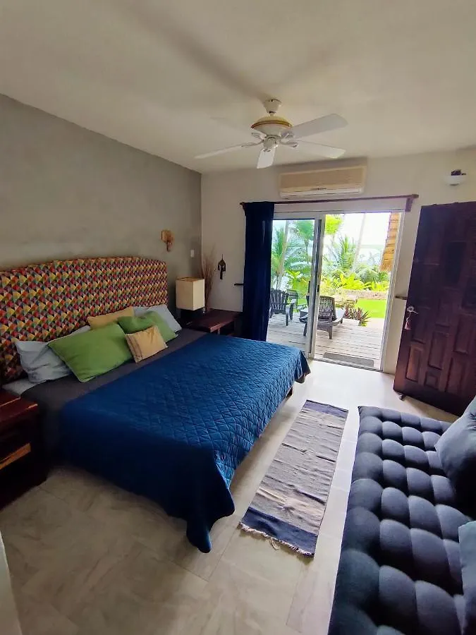 Villa Ensueno, Lagoon Private Front Bacalar